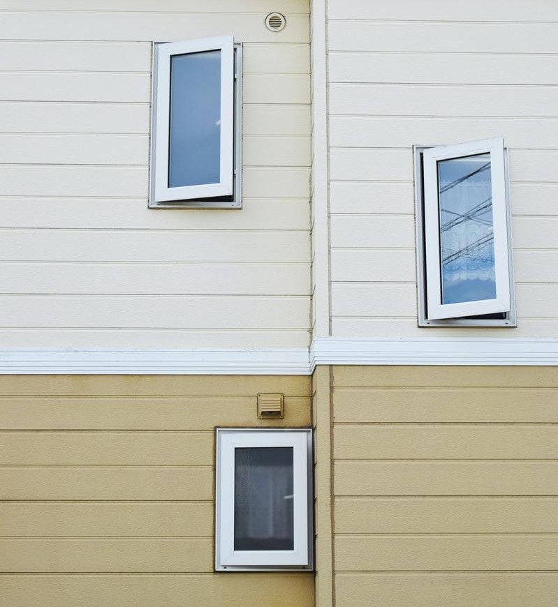 Does Insulated Aluminum Siding Help Year Round?